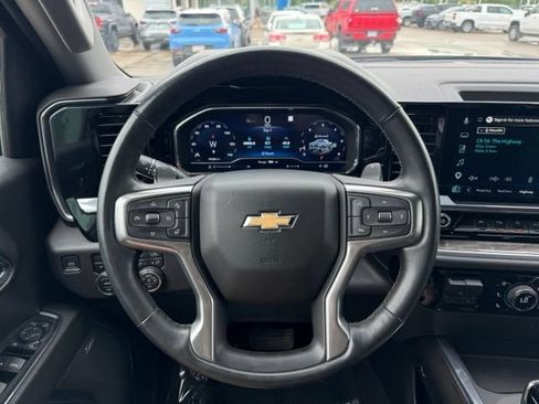 Certified 2023 Chevrolet Silverado 1500 LTZ AWD/4WD image 26