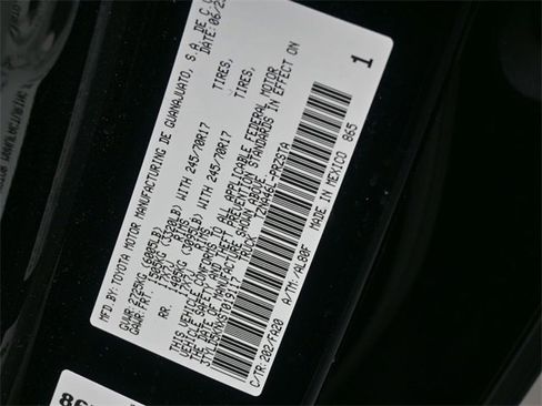 Certified 2025 Toyota Tacoma SR image 18