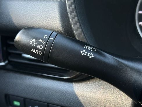 Used 2021 Nissan Sentra SV FWD image 21
