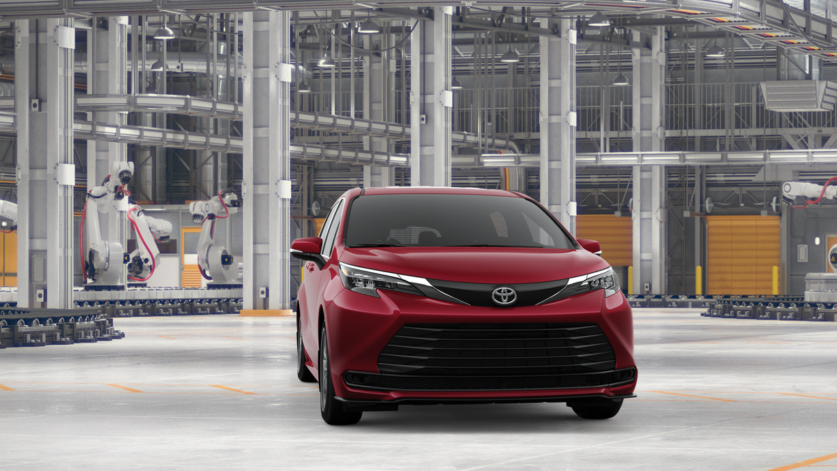 New 2026 Toyota Sienna LE FWD image 16
