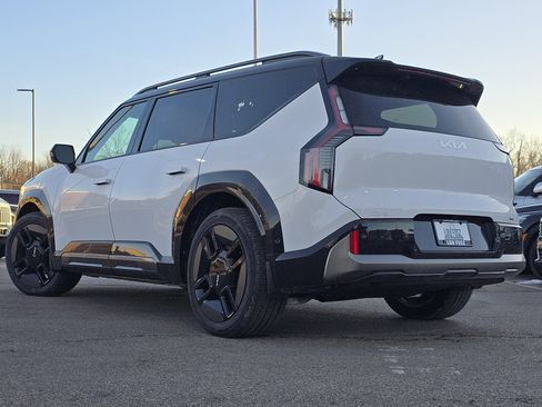 New 2026 Kia EV9 GT-Line AWD/4WD image 16