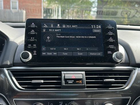 Used 2019 Honda Accord Sport image 19