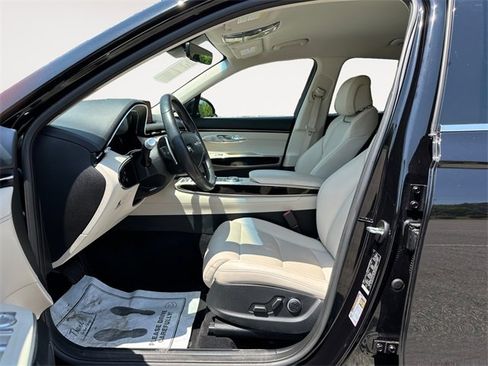 Used 2024 Genesis GV70 2.5T image 9