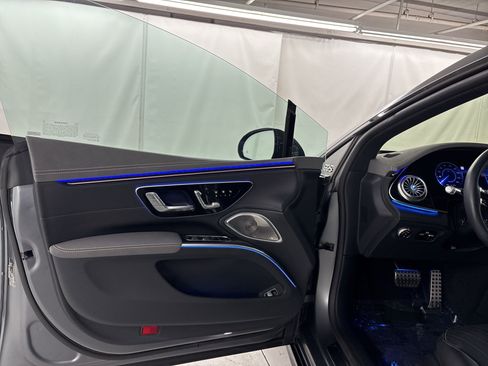 Certified 2023 Mercedes-Benz EQS AMG 4MATIC image 19