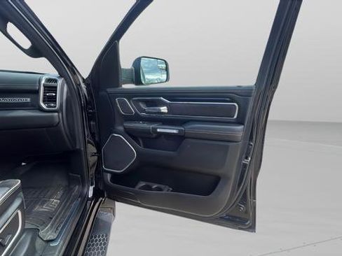 Used 2019 RAM 1500 Laramie AWD/4WD image 26