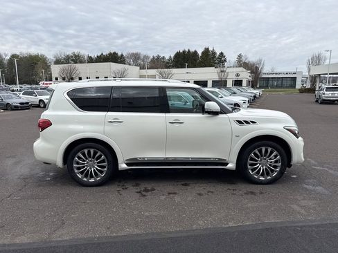 Used 2016 INFINITI QX80 Luxe w/ 22" Wheel Package image 6