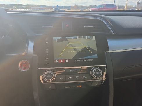 Used 2017 Honda Civic Touring image 21