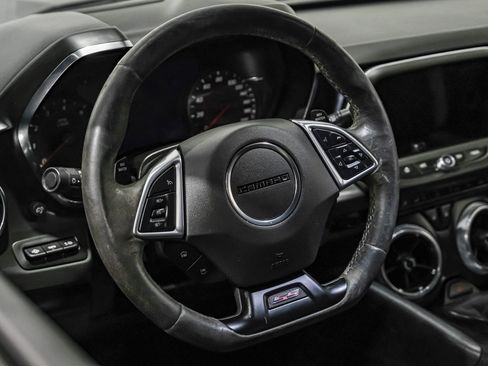 Used 2021 Chevrolet Camaro SS image 17