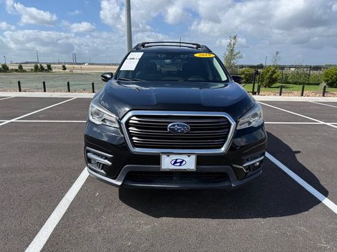 Used 2019 Subaru Ascent Limited AWD/4WD image 2