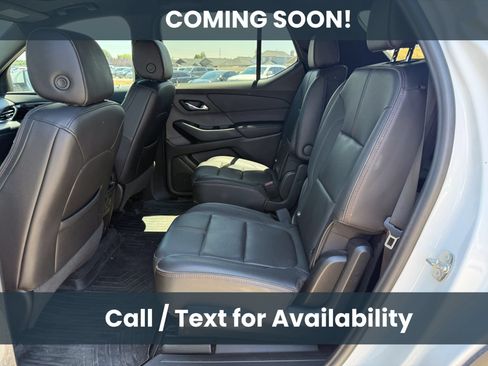 Used 2023 Chevrolet Traverse RS AWD/4WD image 9