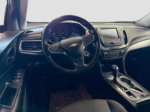 Used 2020 Chevrolet Equinox LT FWD image 22