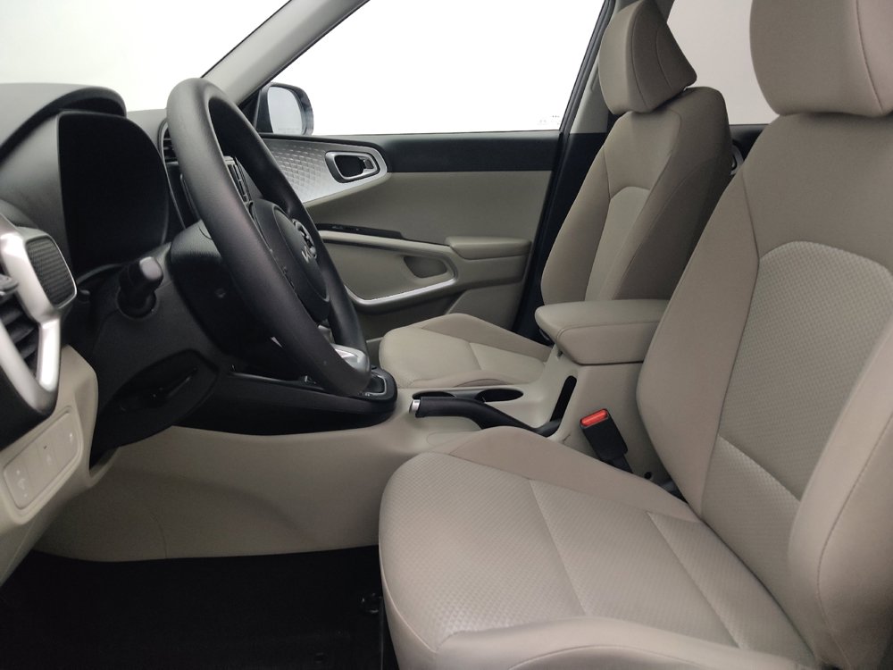 Used 2022 Kia Soul LX FWD image 17