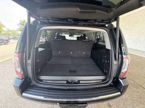 Certified 2020 GMC Yukon XL Denali w/ Denali Ultimate Package AWD/4WD image 27