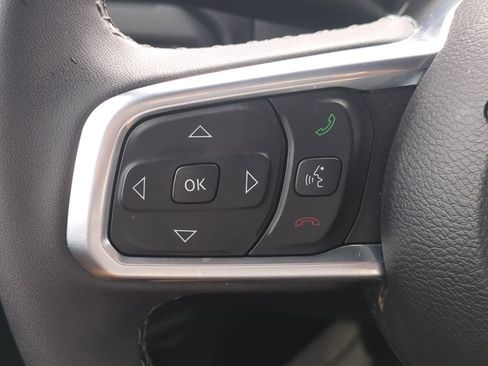 Used 2025 Jeep Wrangler Unlimited Sahara w/ Safety Group image 26