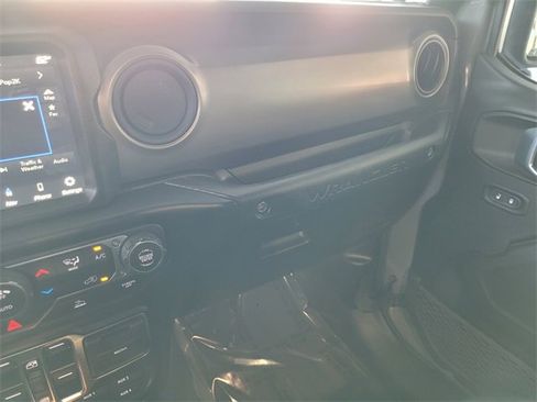 Certified 2022 Jeep Wrangler Unlimited Sport w/ Sun And Sound Package image 24