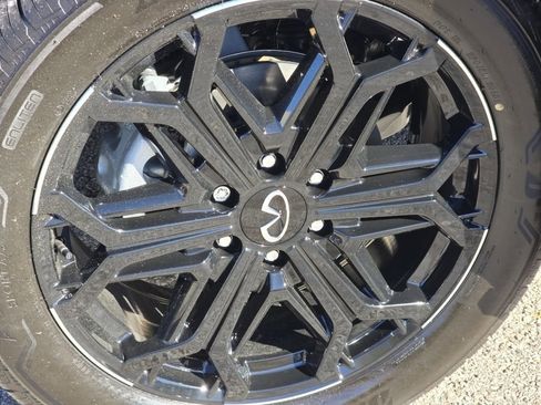 New 2026 INFINITI QX80 Sport image 12