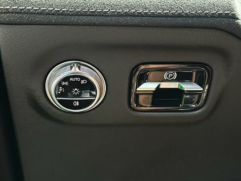 Used 2023 Mercedes-Benz EQS 450+ Sedan image 32