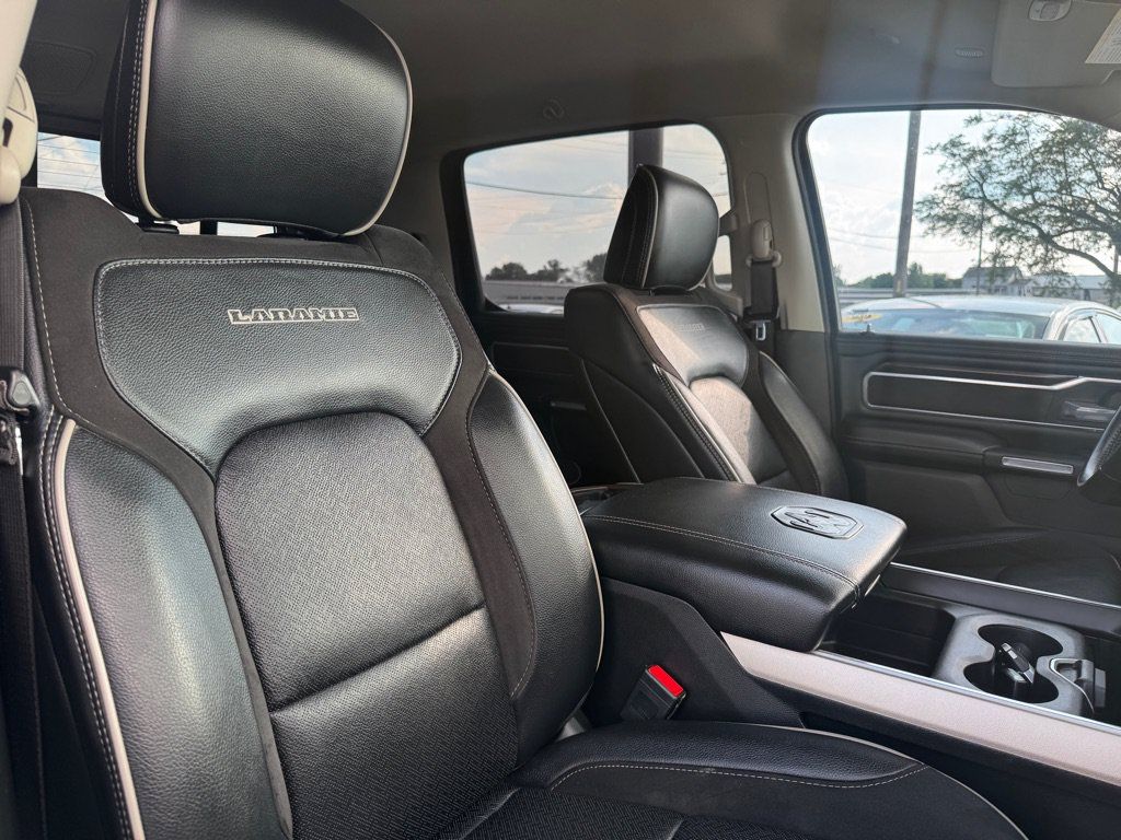 Used 2022 RAM 1500 Laramie AWD/4WD image 16