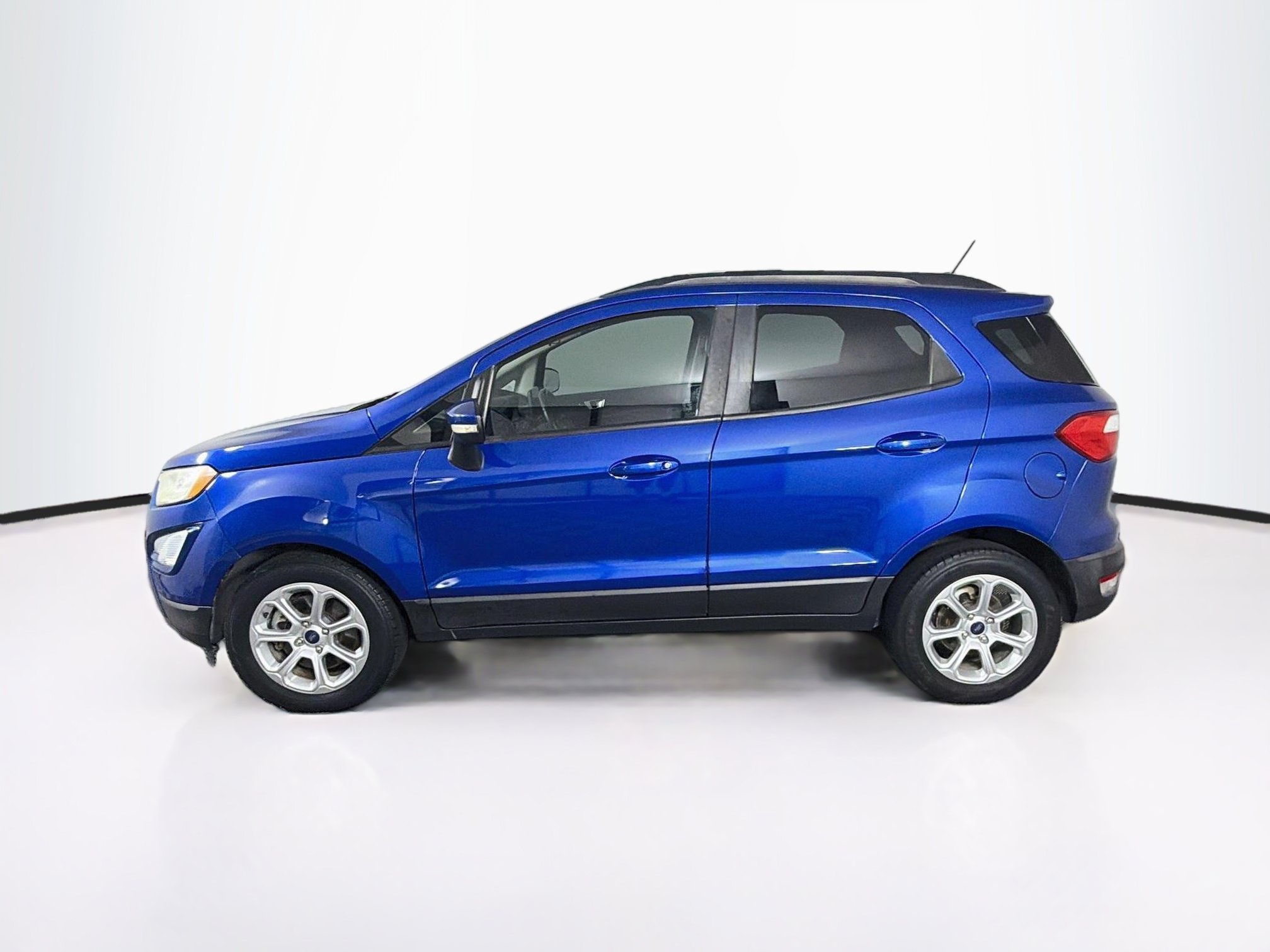 Used 2019 Ford EcoSport SE w/ SE Convenience Package FWD image 4