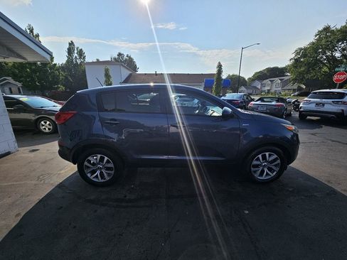 Used 2016 Kia Sportage LX AWD/4WD image 13