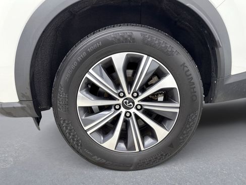 Used 2023 INFINITI QX60 Pure image 12