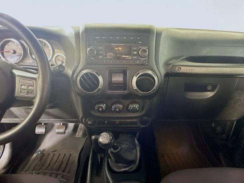 Used 2013 Jeep Wrangler Sport image 15