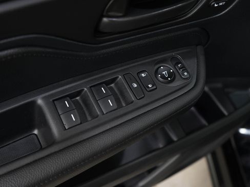 Used 2024 Honda Odyssey Sport image 23