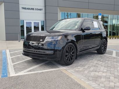 Used 2025 Land Rover Range Rover SE