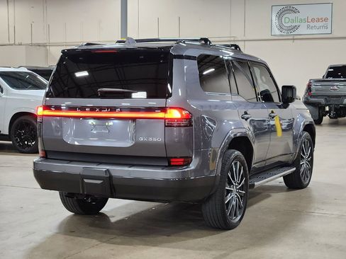 Used 2024 Lexus GX 550 w/ Accessory Package (Z1) AWD/4WD image 8