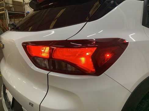 Used 2021 Chevrolet TrailBlazer LT w/ Convenience Package image 30