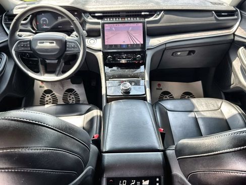 Used 2023 Jeep Grand Cherokee L Limited RWD image 26