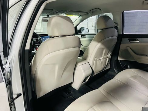 Used 2018 Hyundai Sonata SE image 23