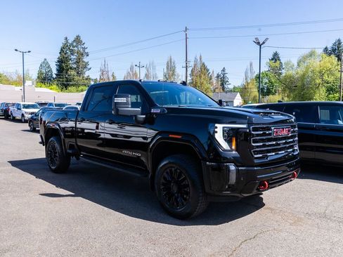 Used 2024 GMC Sierra 2500 AT4 w/ AT4 Premium Plus Package AWD/4WD image 27