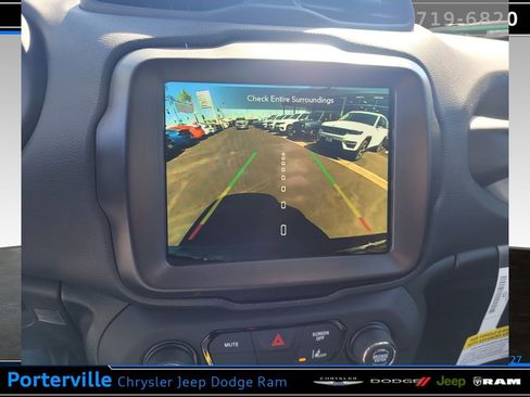 New 2023 Jeep Renegade Trailhawk image 8