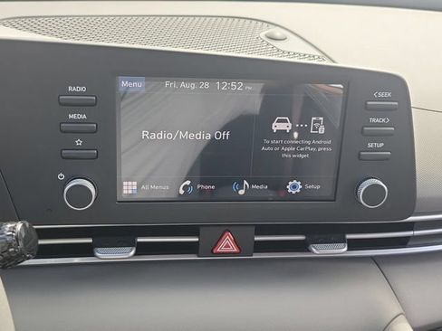 New 2026 Hyundai Elantra SE FWD image 10