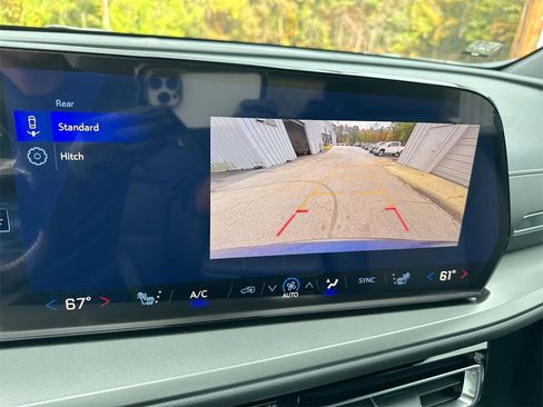 New 2026 Chevrolet Traverse LT image 28