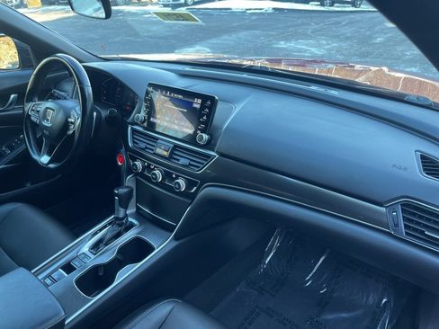 Used 2022 Honda Accord Sport image 13
