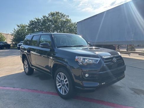 Used 2024 Toyota 4Runner TRD Sport w/ Technology Package AWD/4WD image 3
