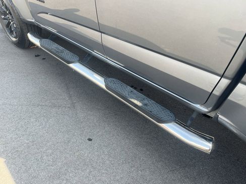 Used 2022 Chevrolet Colorado Z71 w/ Safety Package image 32