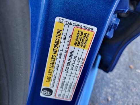 Certified 2016 Chevrolet Cruze LT image 43