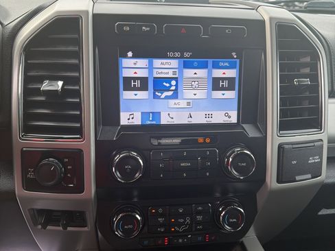 Used 2019 Ford F250 Lariat w/ Lariat Ultimate Package image 23