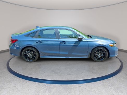 New 2026 Honda Civic Sport image 4