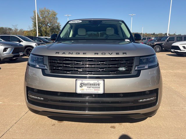 Used 2024 Land Rover Range Rover Long Wheelbase SE AWD/4WD image 8