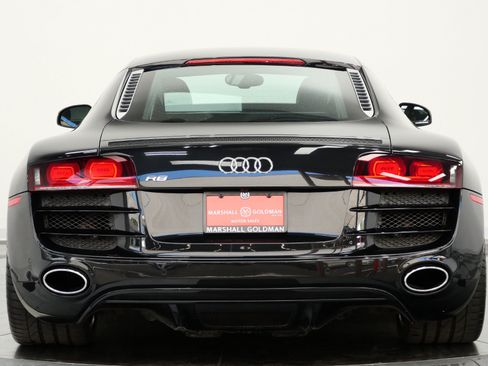 Used 2011 Audi R8 V10 AWD/4WD image 8