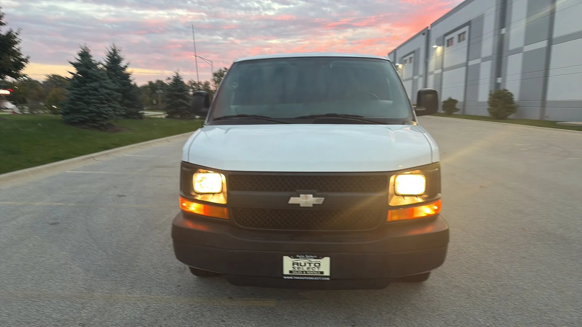 Used 2007 Chevrolet Express 2500 RWD image 2