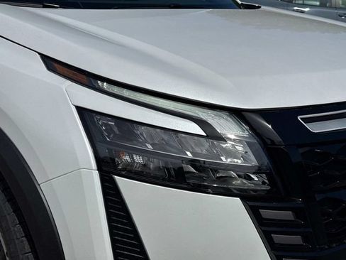 New 2026 Nissan Pathfinder Rock Creek AWD/4WD image 10