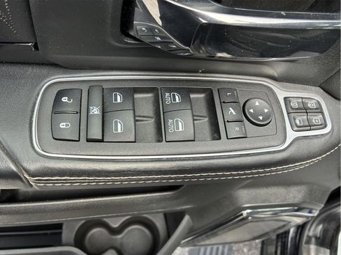 Used 2024 RAM 2500 Limited AWD/4WD image 18