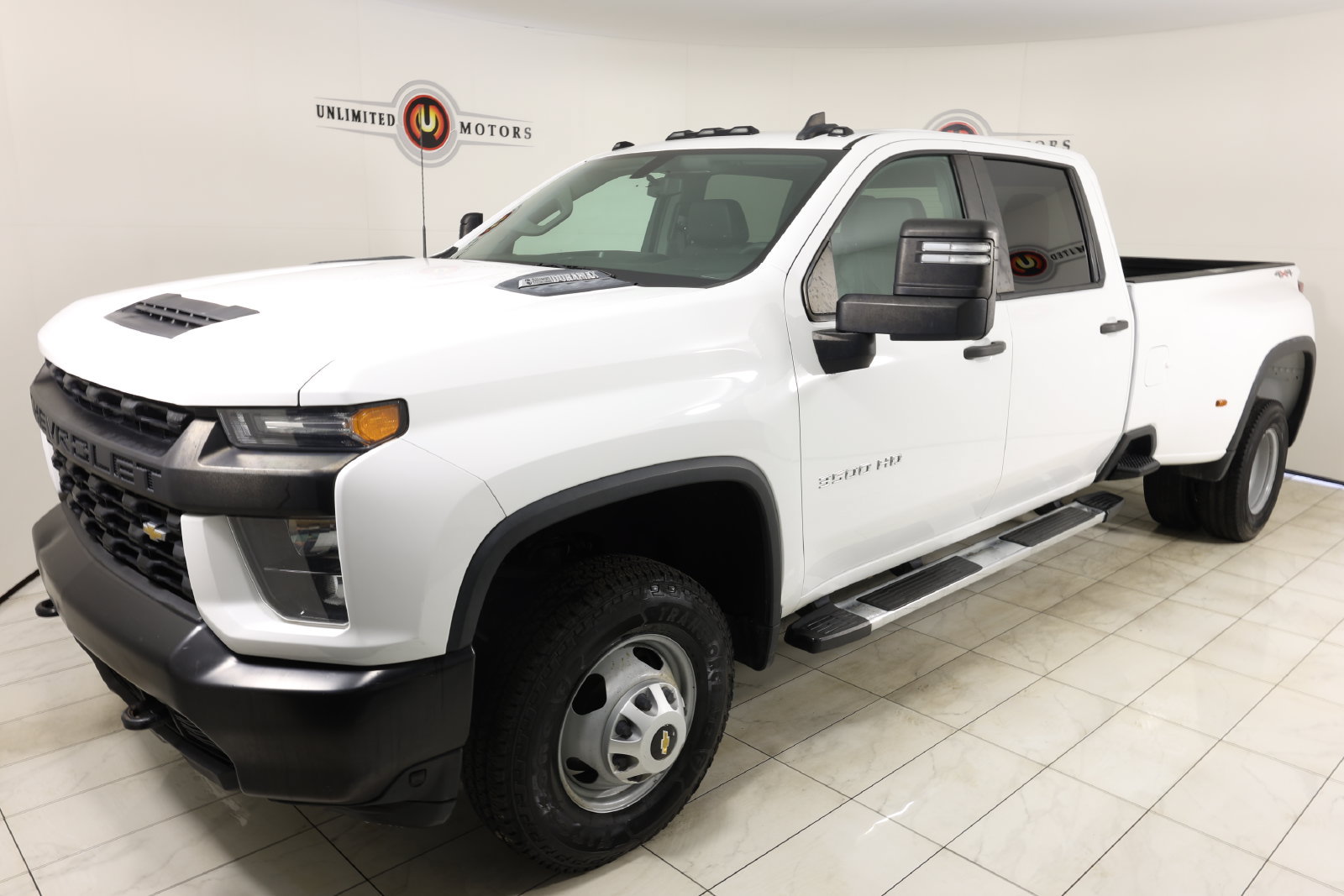 Used 2023 Chevrolet Silverado 3500 W/T w/ Gooseneck/5TH Wheel Package AWD/4WD image 5