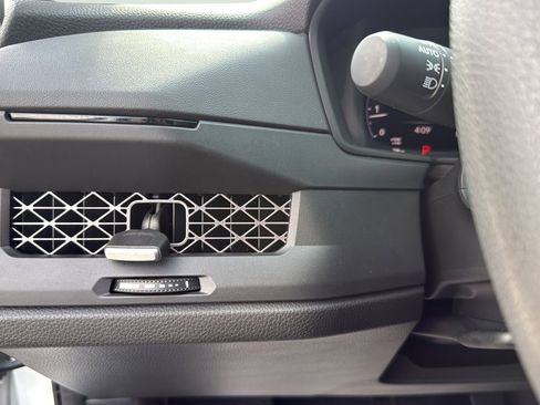 Used 2024 Honda Accord EX image 17