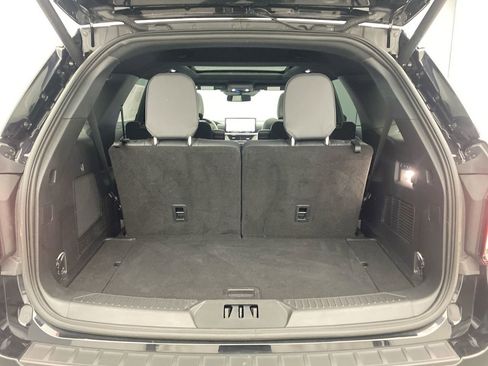 Used 2025 Ford Explorer ST w/ Sun And Sound Package AWD/4WD image 27